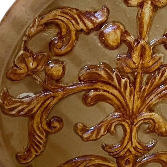 Set Of 2 Vintage 3D Medallion Ceramic Large Wall Hanging Decor Yellow Mustard - Picture 7 of 12